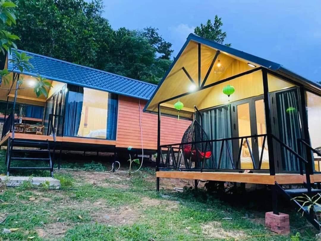 Dong Giang Sky Villa Stay And Food Eksteriør bilde